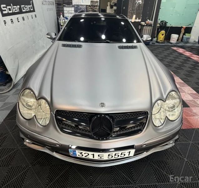 Mercedes-Benz SL-Class