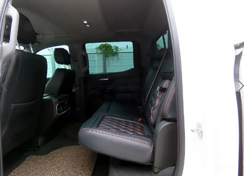 GMC Sierra