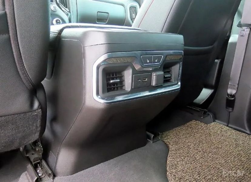 GMC Sierra