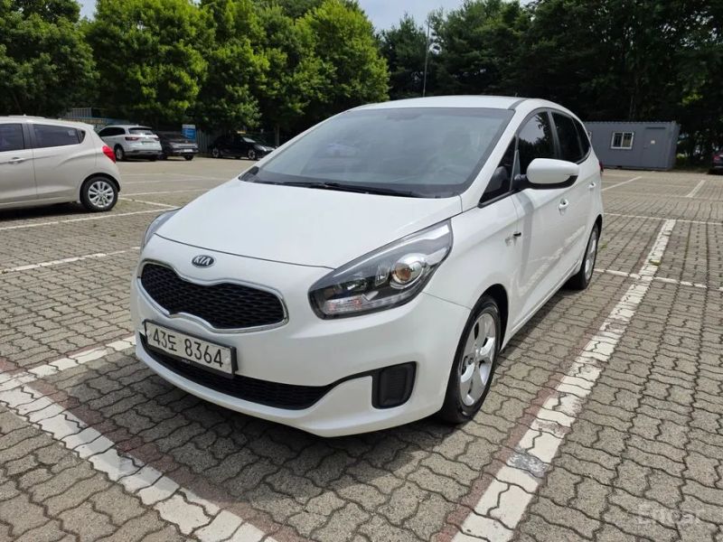Kia Carens