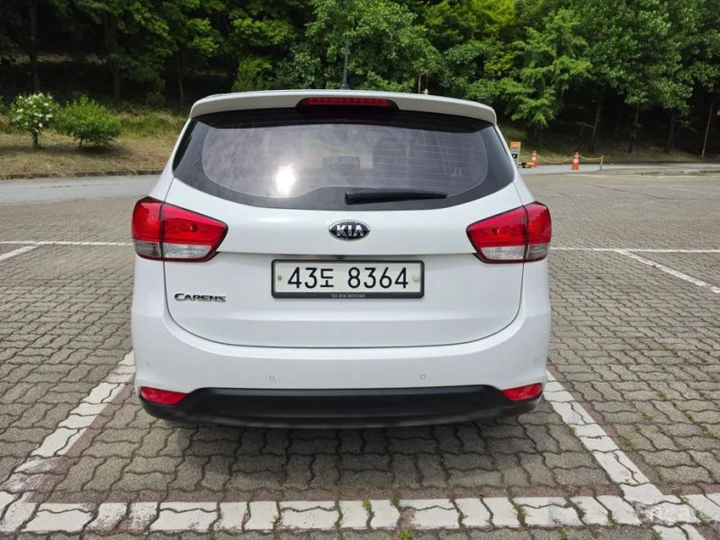 Kia Carens