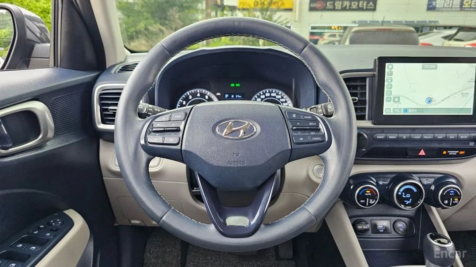 Hyundai Venue