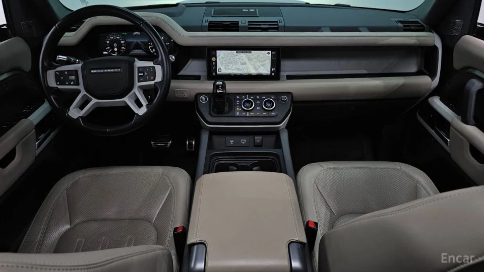 Land Rover Defender
