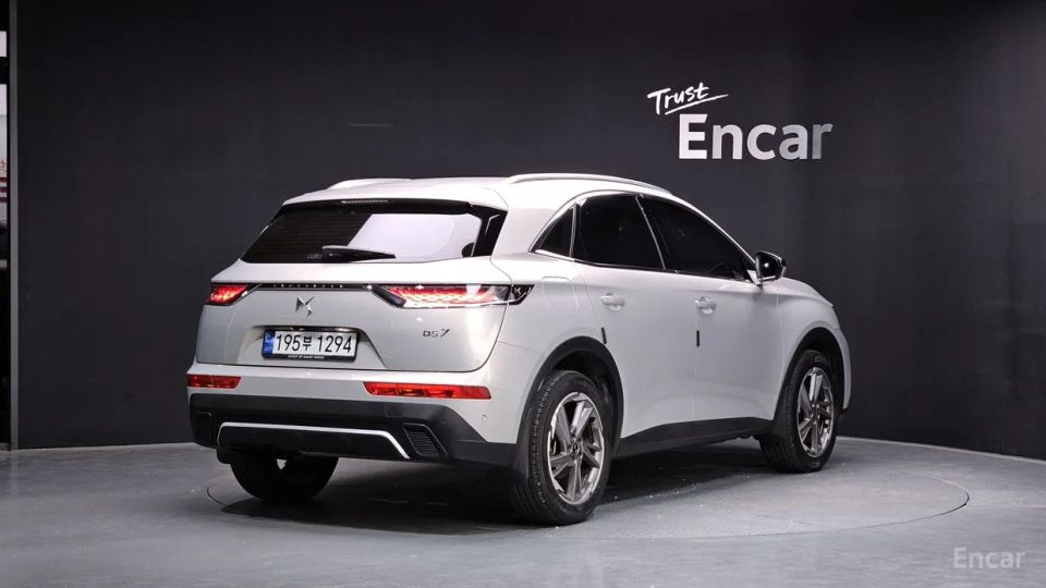Citroen-DS DS7