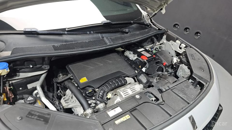 Citroen-DS DS7