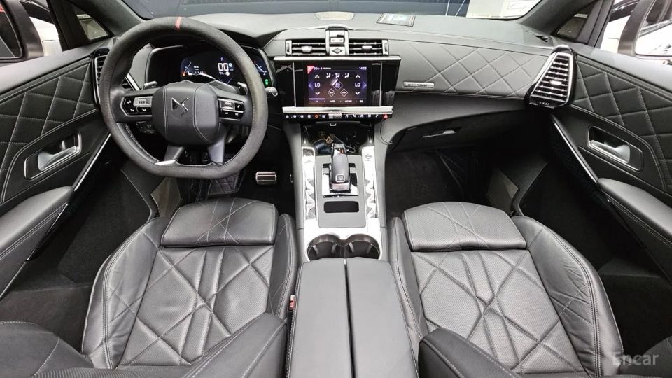 Citroen-DS DS7
