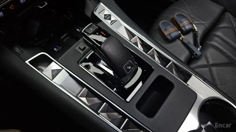 Citroen-DS DS7