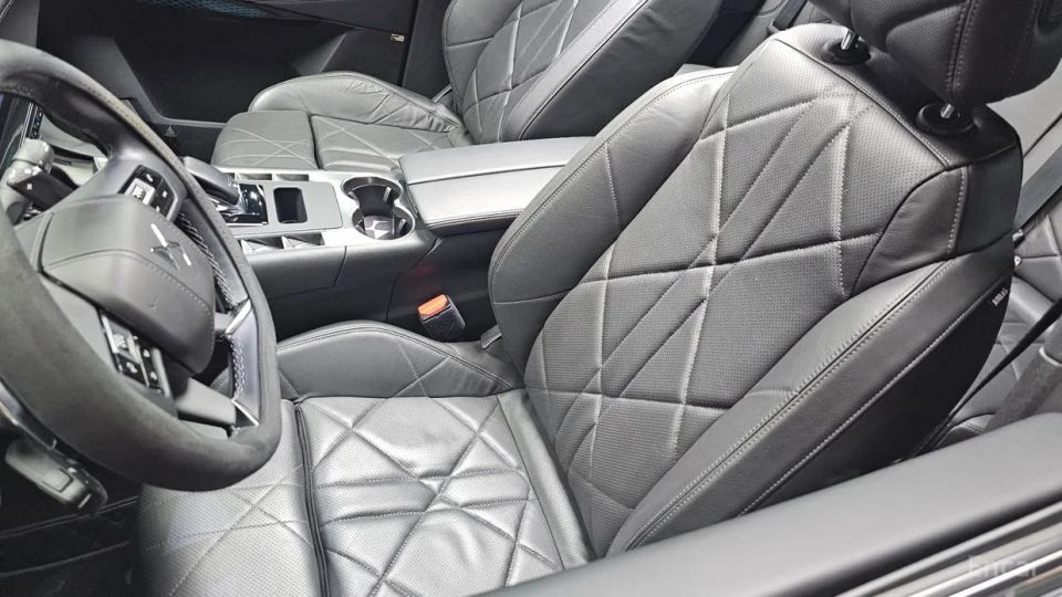 Citroen-DS DS7