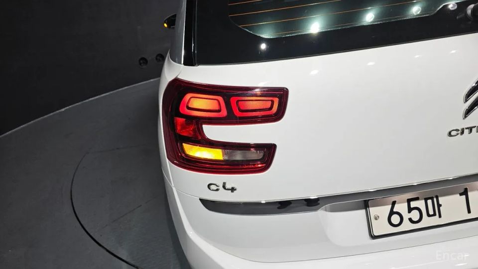 Citroen-DS C4 Picasso