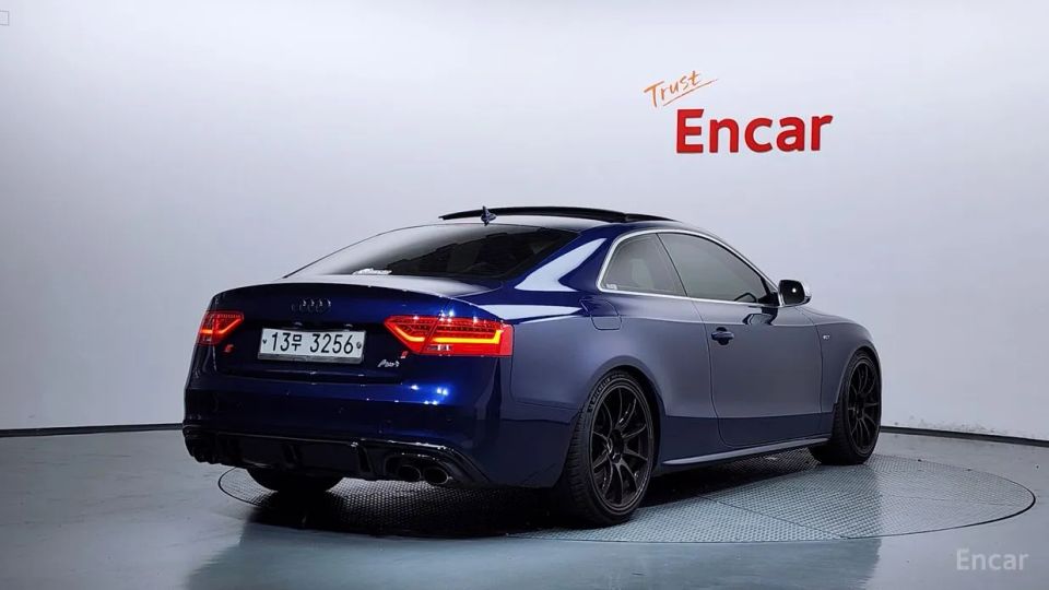 Audi S5