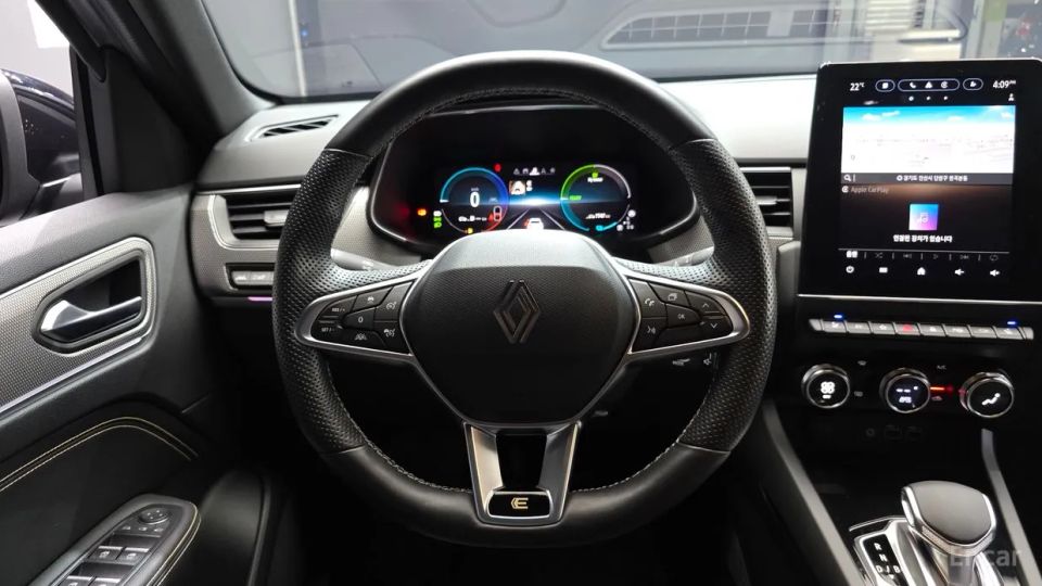 Renault-KoreaSamsung Arkana