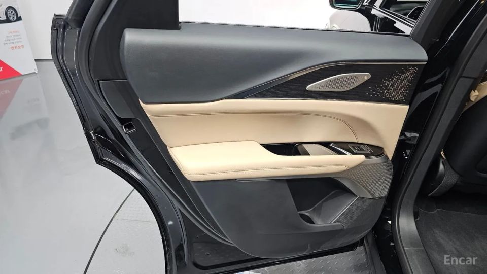 Cadillac Lyriq