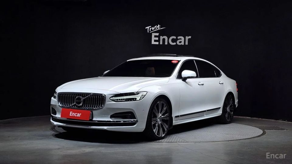 Volvo S90