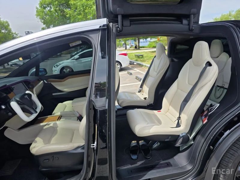 Tesla model-x
