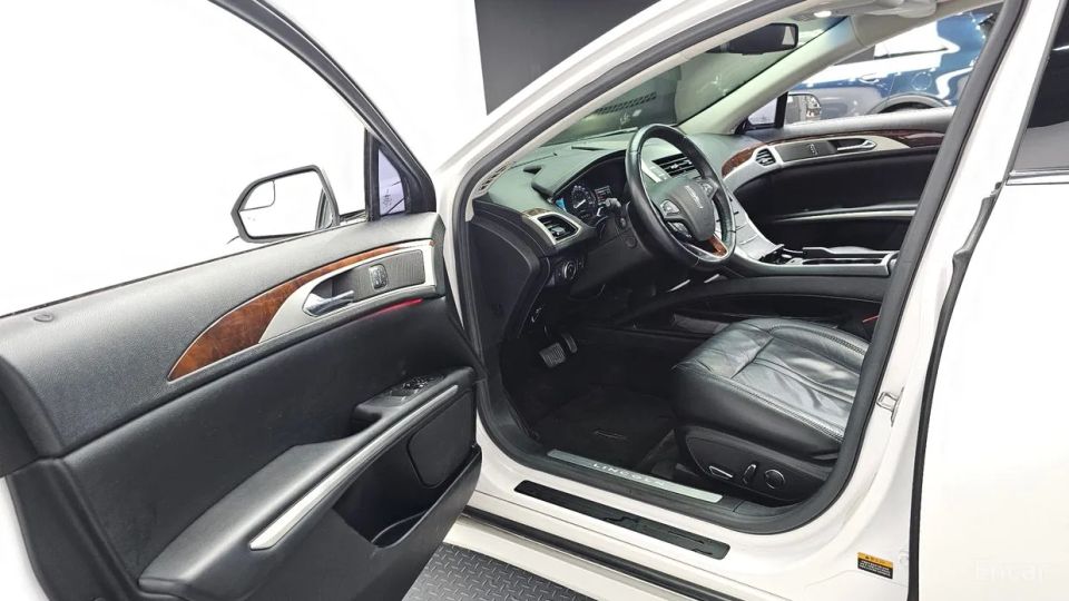 Lincoln MKZ