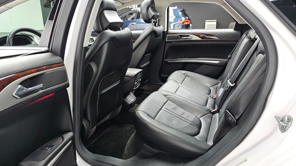 Lincoln MKZ