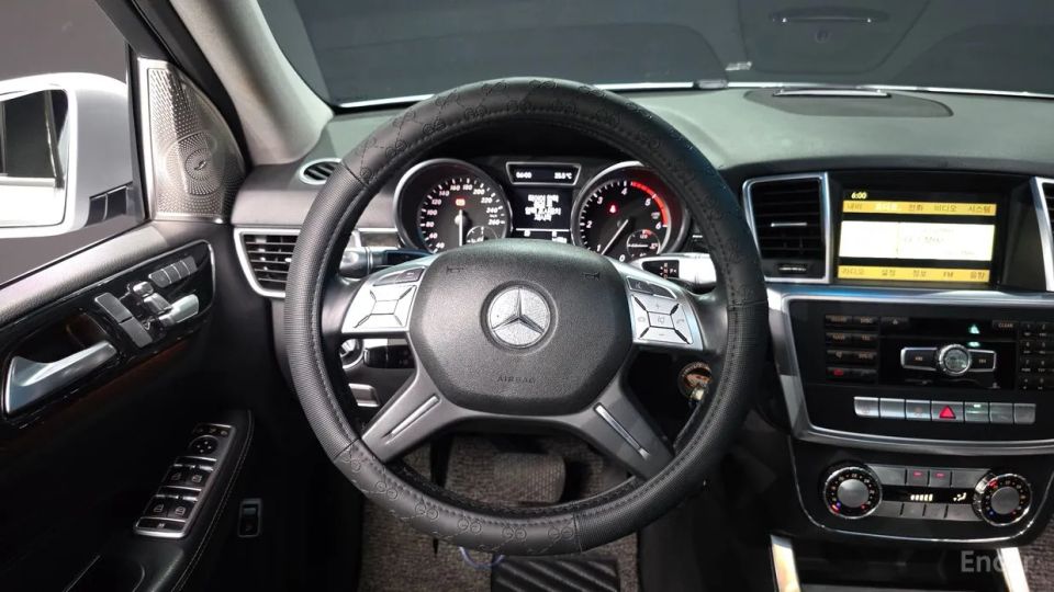 Mercedes-Benz M-class