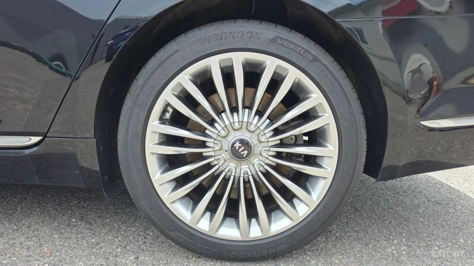 Kia K9