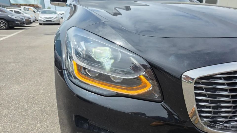 Kia K9