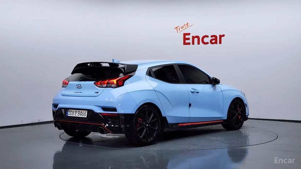 Hyundai Veloster