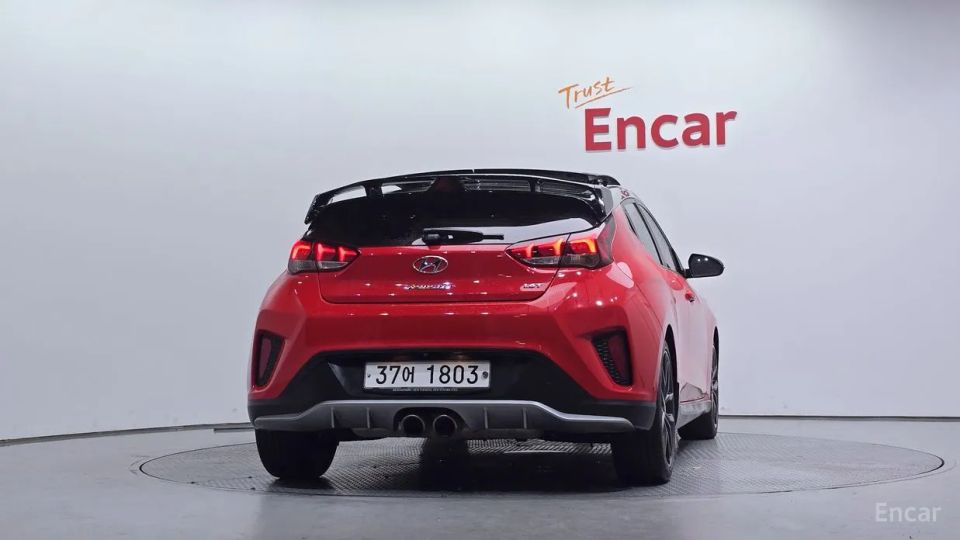 Hyundai Veloster