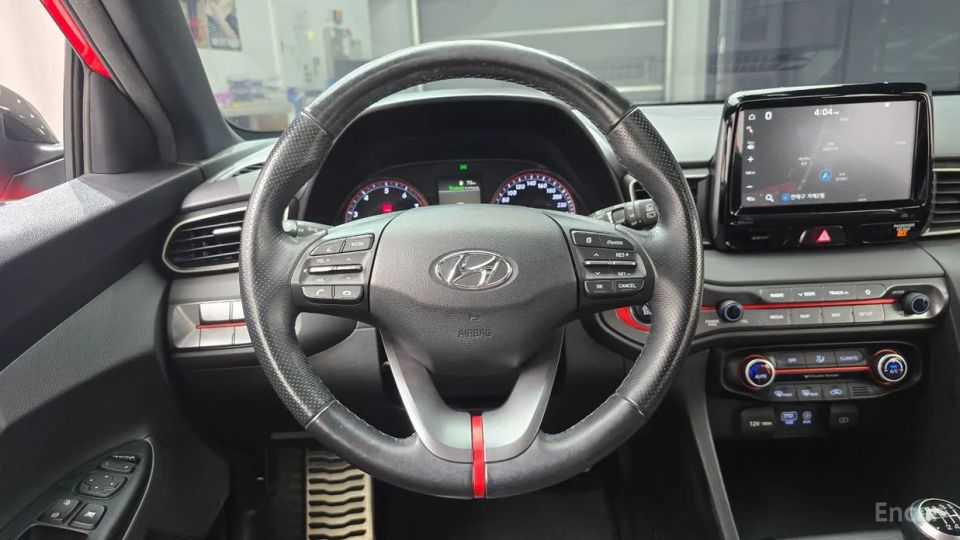 Hyundai Veloster