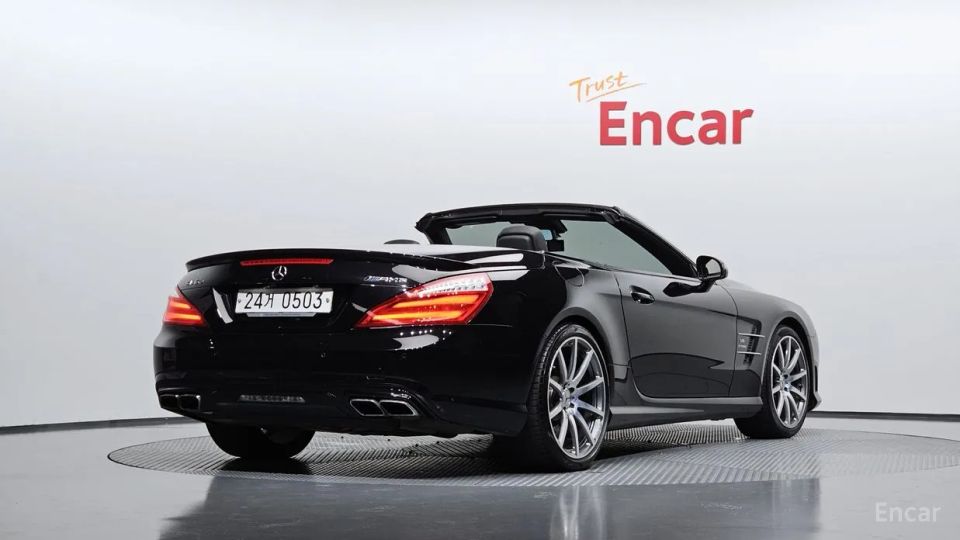 Mercedes-Benz SL-Class