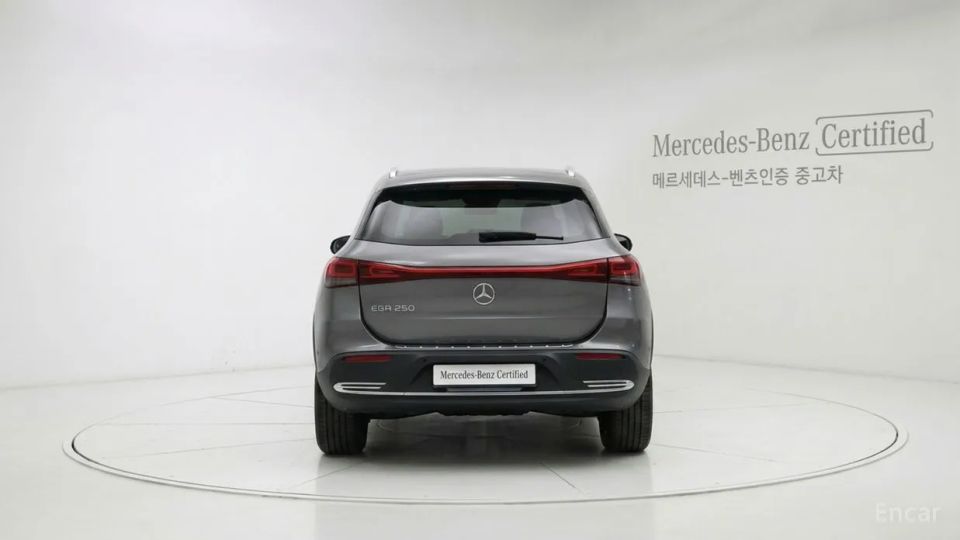 Mercedes-Benz EQA