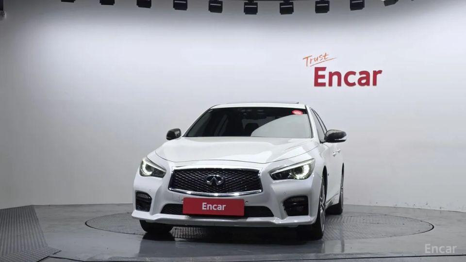 Infiniti Q50