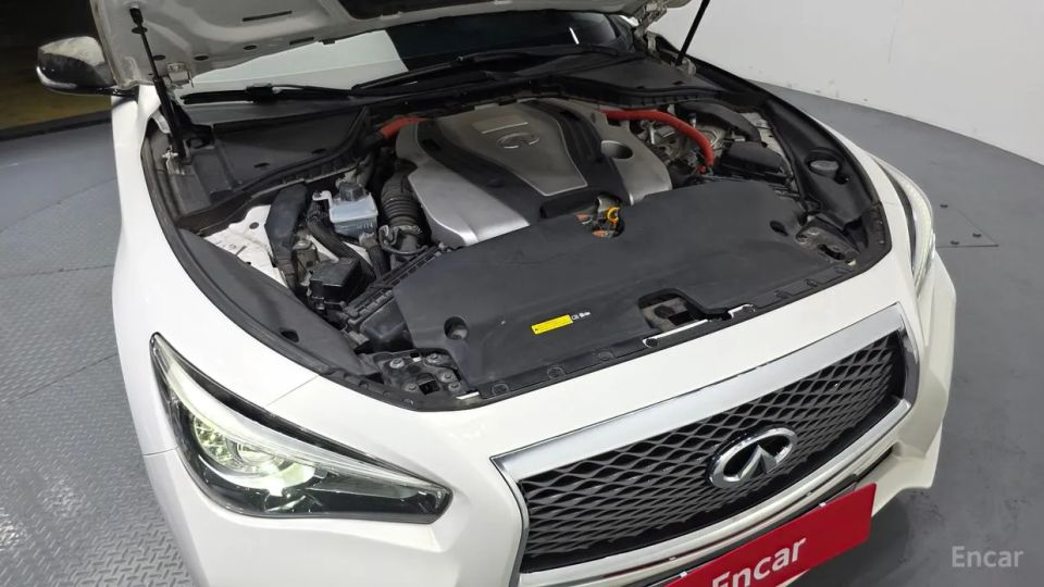 Infiniti Q50