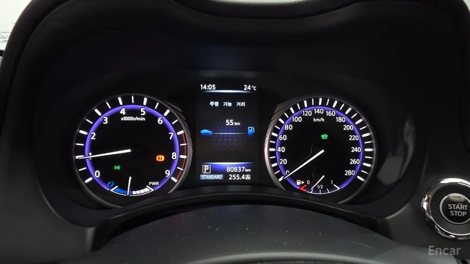 Infiniti Q50