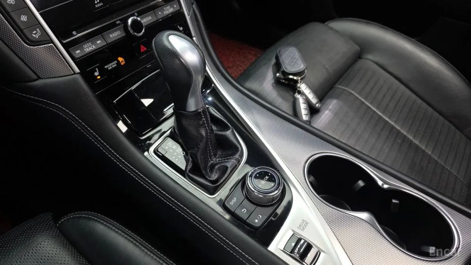 Infiniti Q50