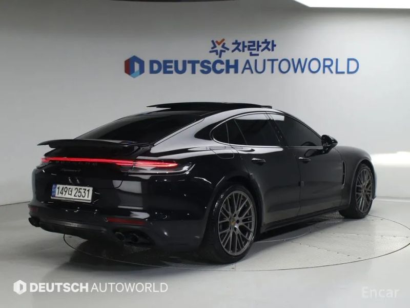Porsche Panamera