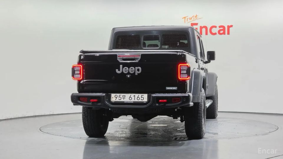 Jeep gladiator