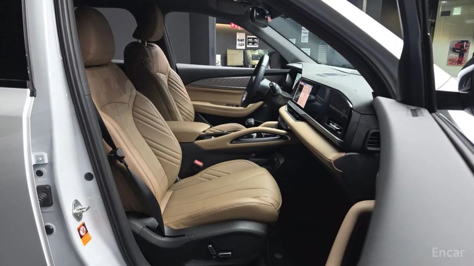 Renault-KoreaSamsung Grand Koleos