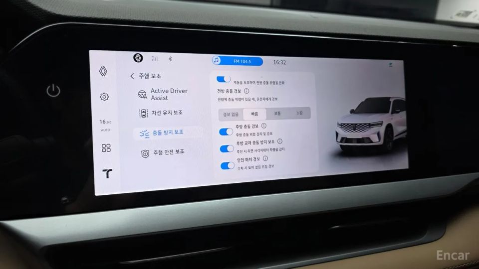 Renault-KoreaSamsung Grand Koleos