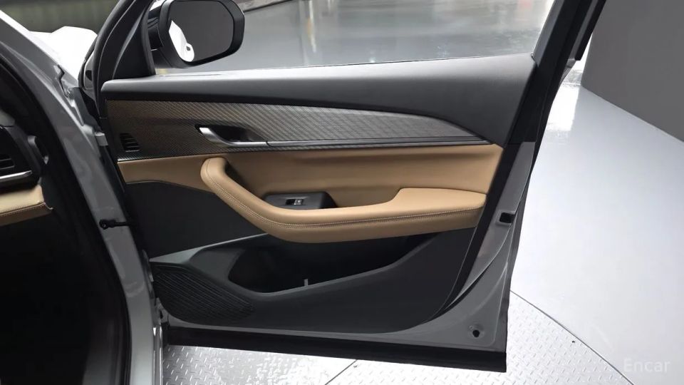 Renault-KoreaSamsung Grand Koleos