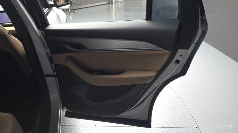 Renault-KoreaSamsung Grand Koleos