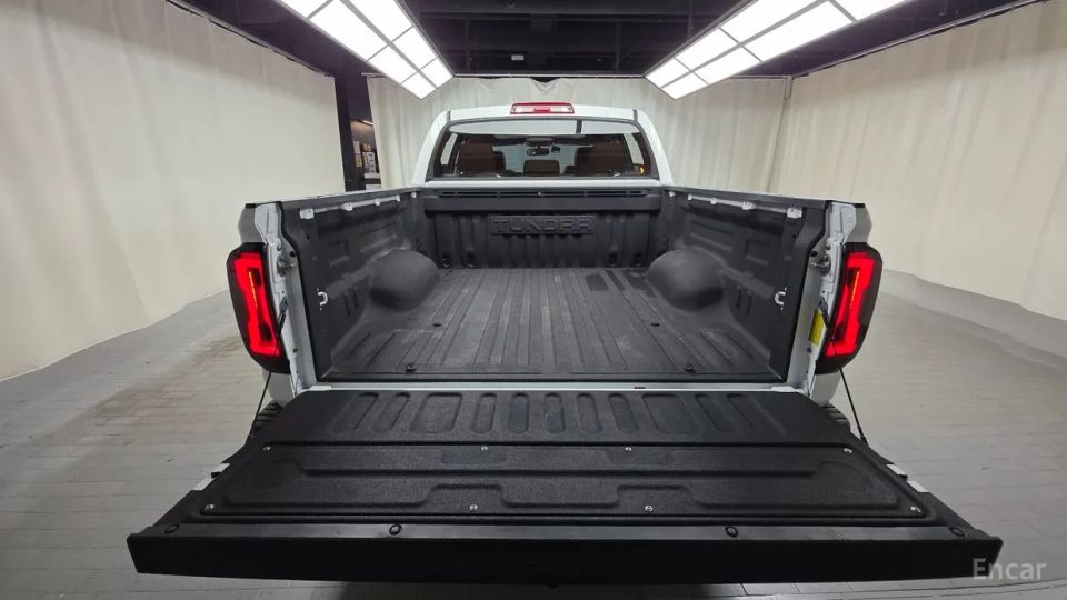 Toyota Tundra