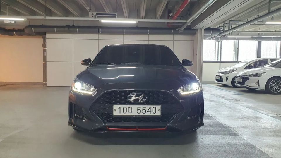 Hyundai Veloster