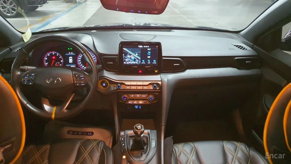 Hyundai Veloster