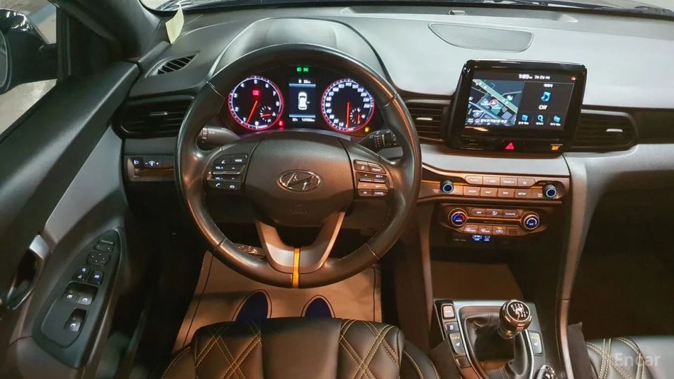 Hyundai Veloster
