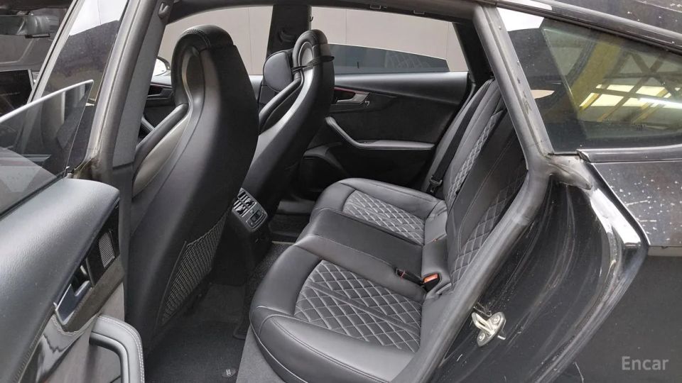 Audi S5