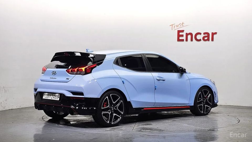 Hyundai Veloster