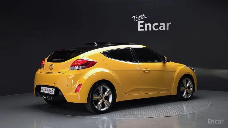 Hyundai Veloster