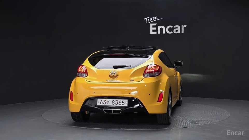 Hyundai Veloster