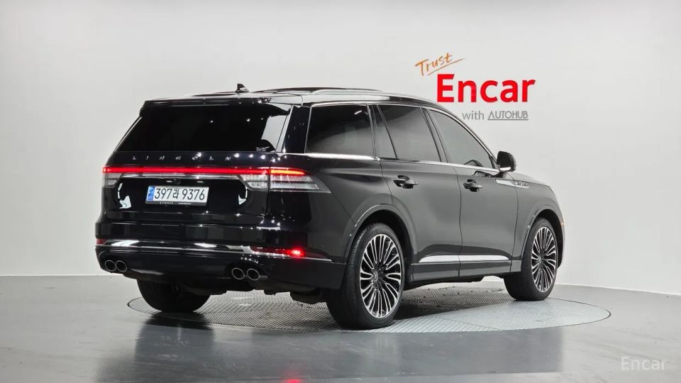 Lincoln Aviator