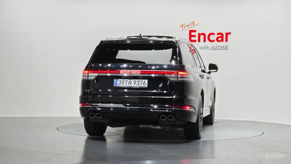 Lincoln Aviator