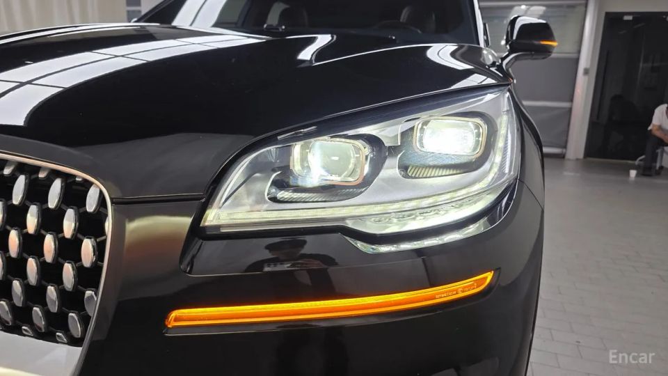 Lincoln Aviator