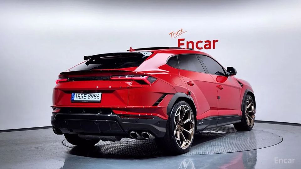 Lamborghini urus